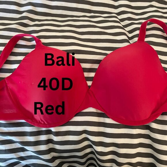 Victoria Secret Bra Set - Picture 5 of 9